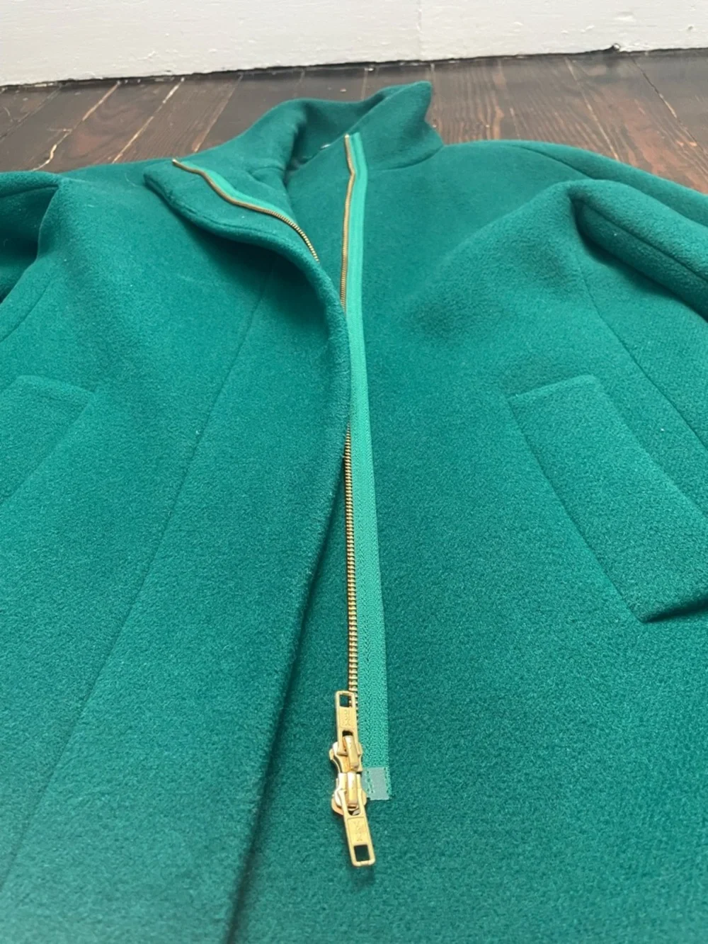 J.Crew City Coat Wool Blend Emerald Green Size 2 Excellent Condition Zip Front - Picture 4 of 8